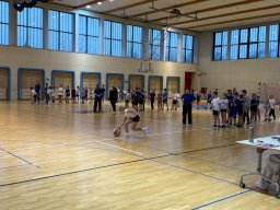 Zawody sportowe 11 grudnia 